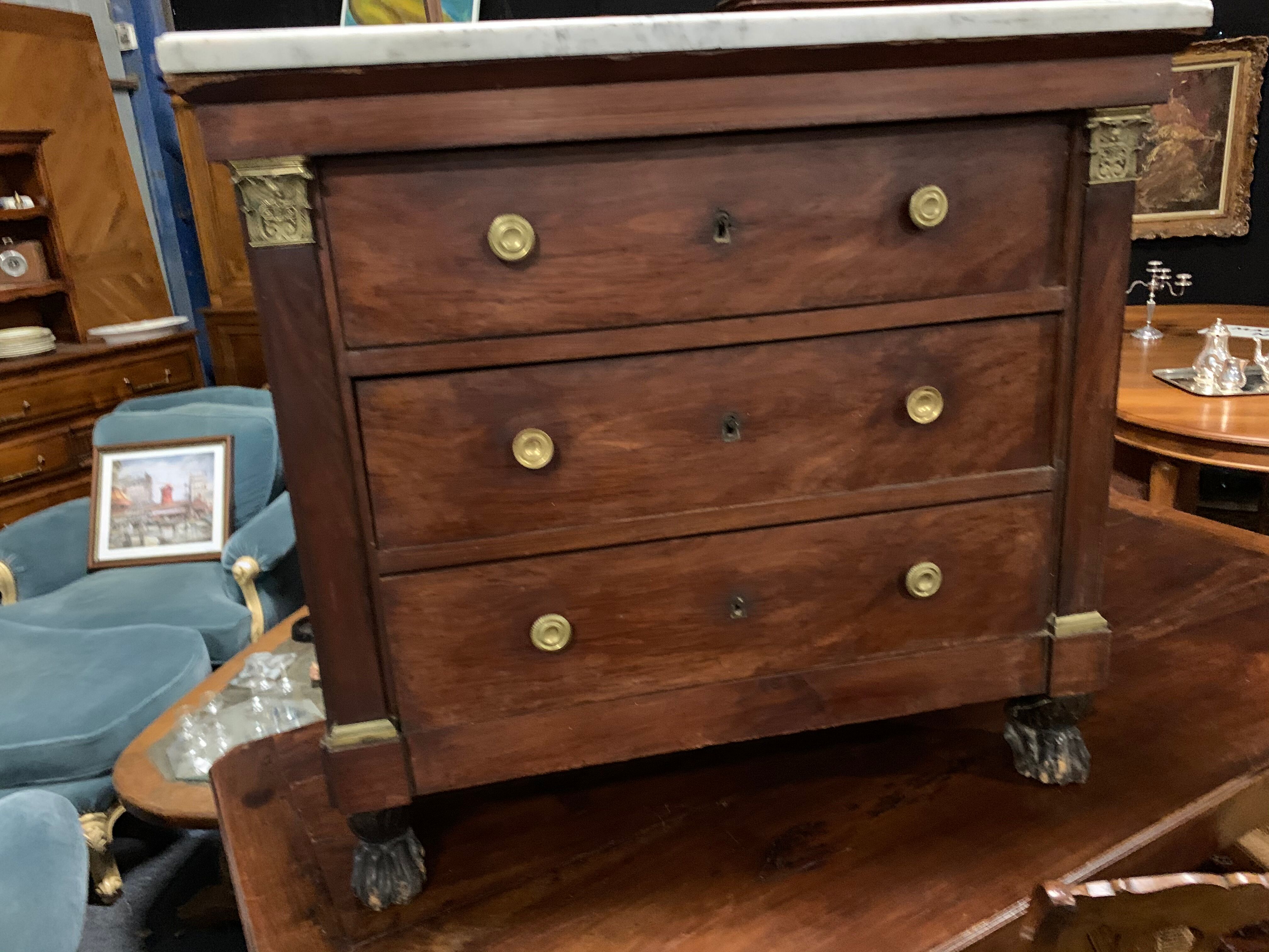Commode Empire