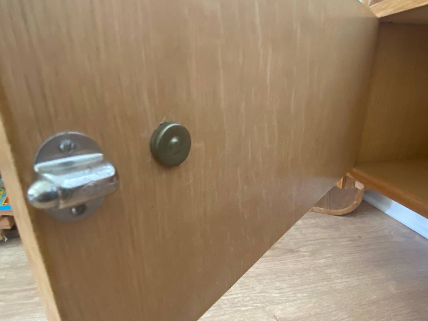 Vintage sideboard (shallow)