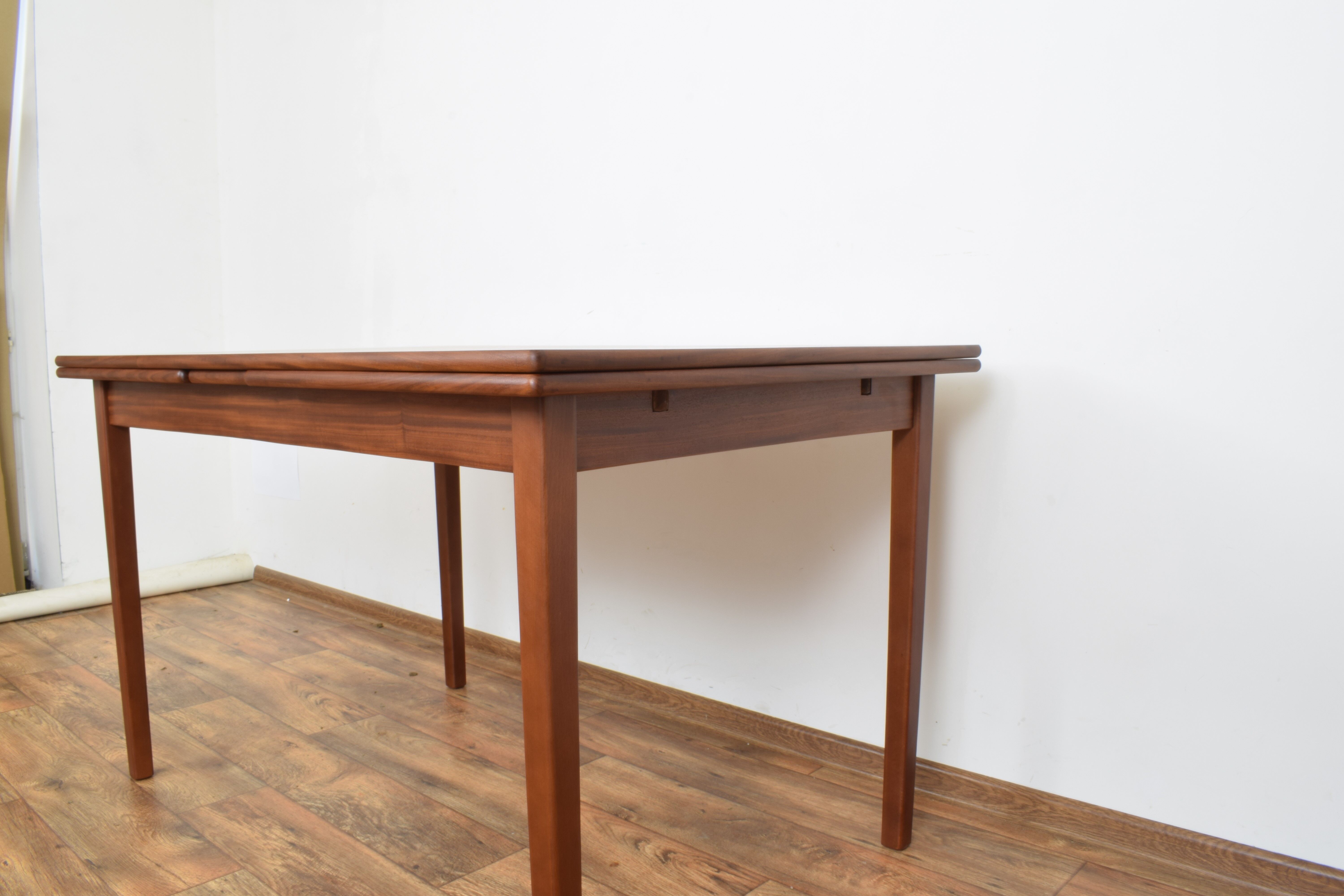 Danish teak extendable dining table, 1960s
