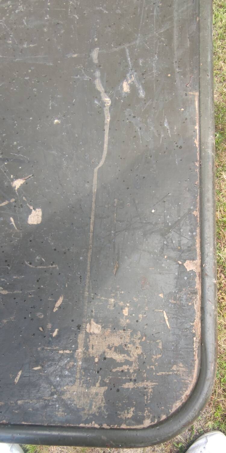 Verhaeghe vintage military set 1 table + 2 chairs