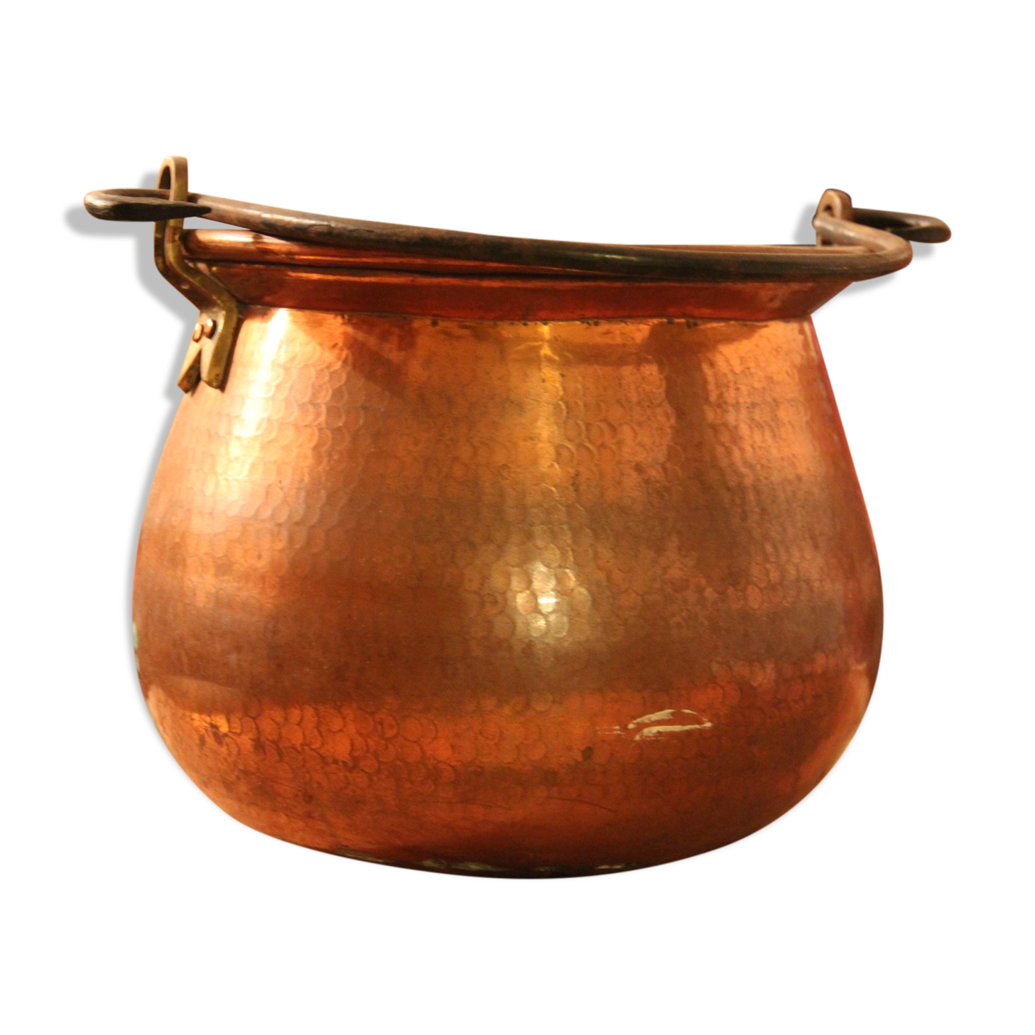 Hammered copper cauldron
