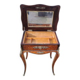 Coiffeuse française en palissandre de style Louis XV marqueterie