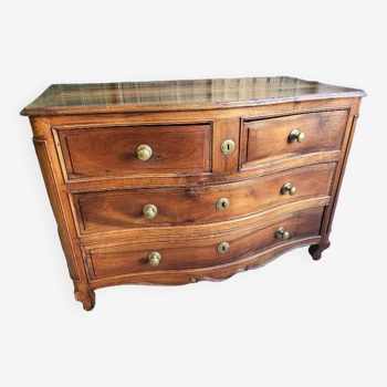 commode 4 tiroirs galbee en noyer du xviii ème siecle