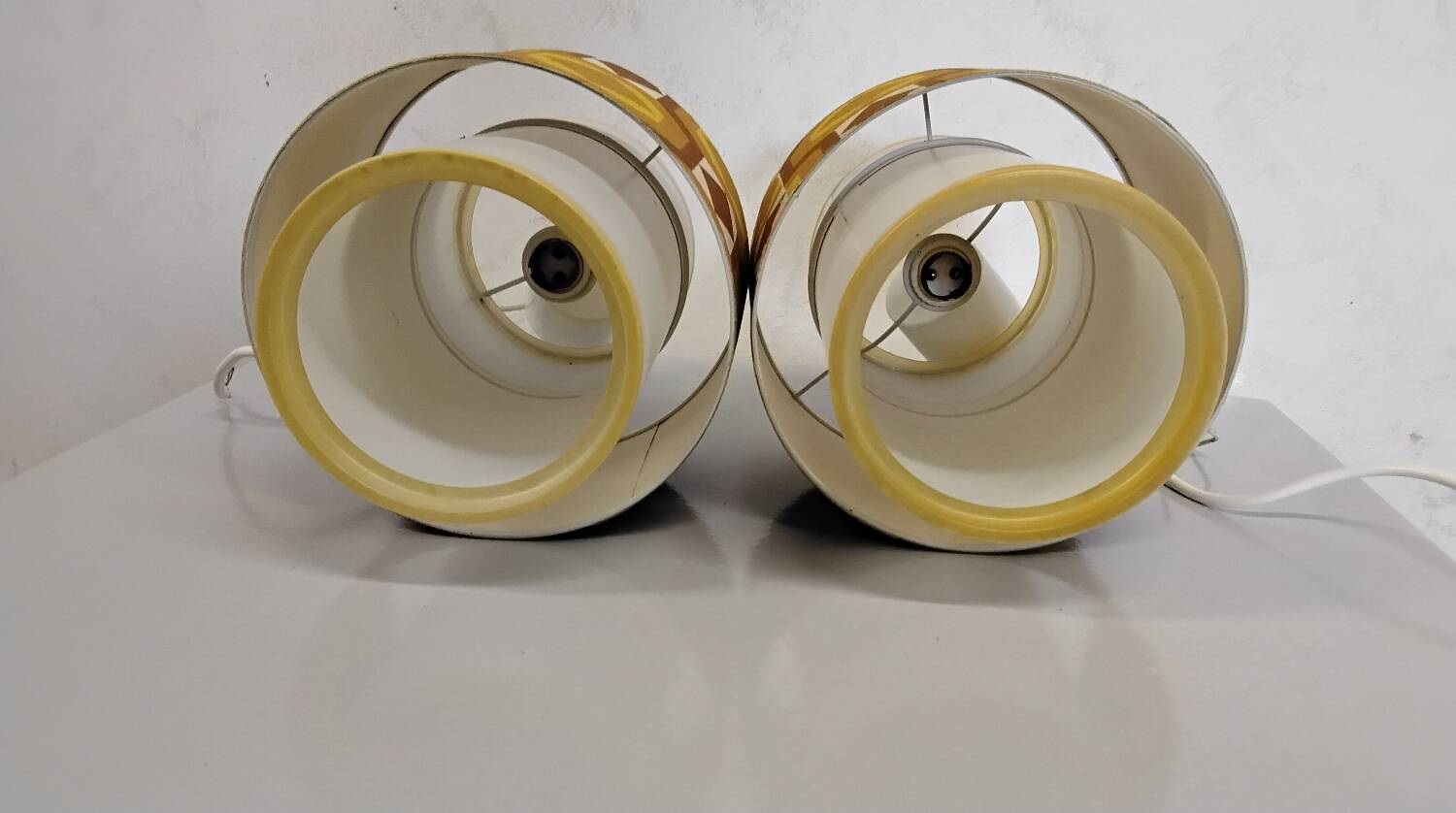 Pair of vintage 1970s chandeliers/pendant lights
