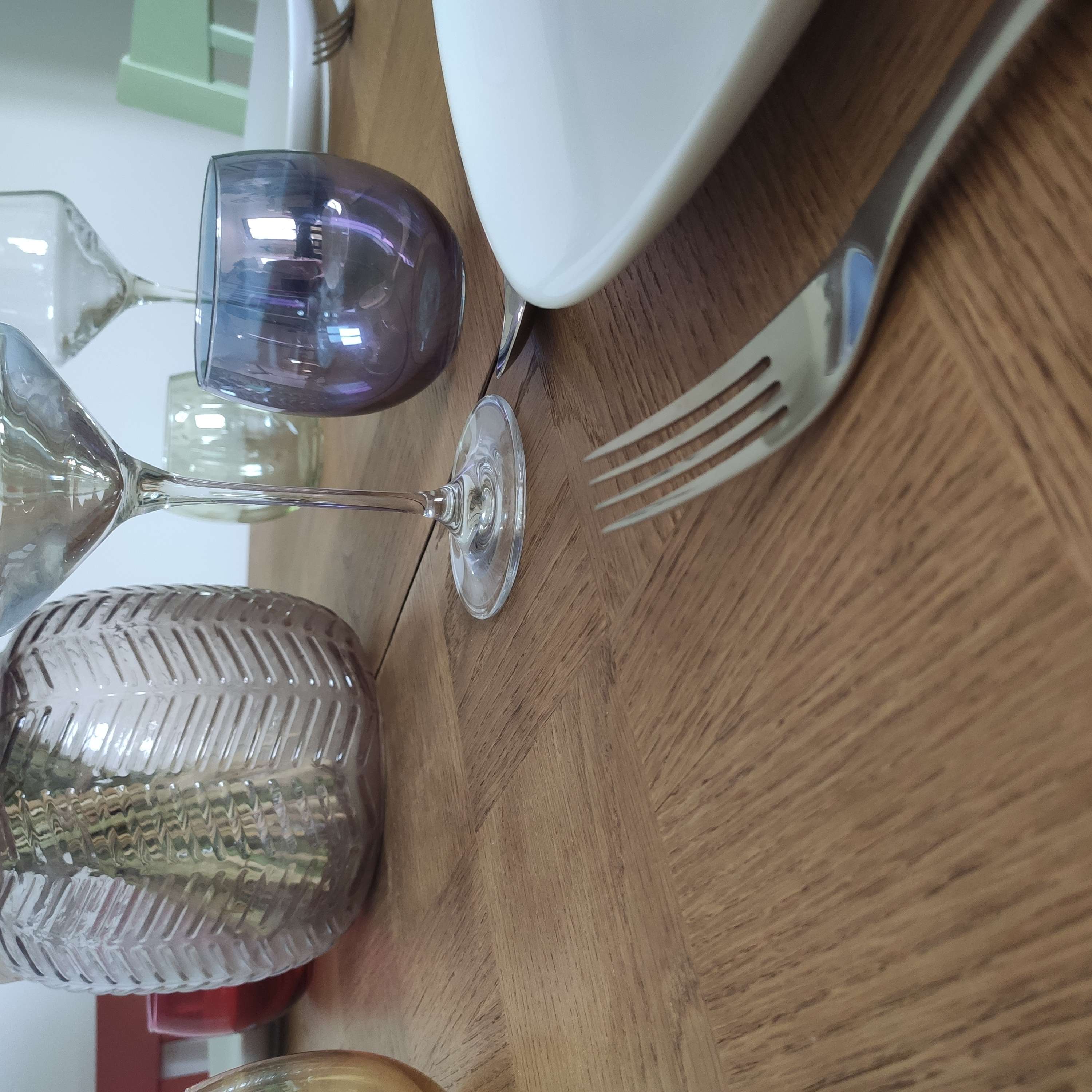 Table dining room Louis XV redesigned