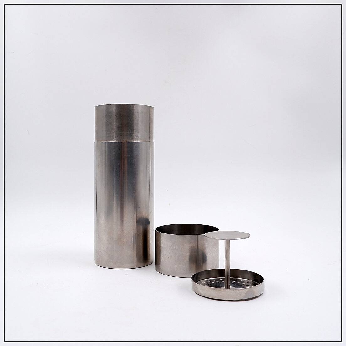 Arne Jacobsen's Cylinda cocktail shaker, 1960s
