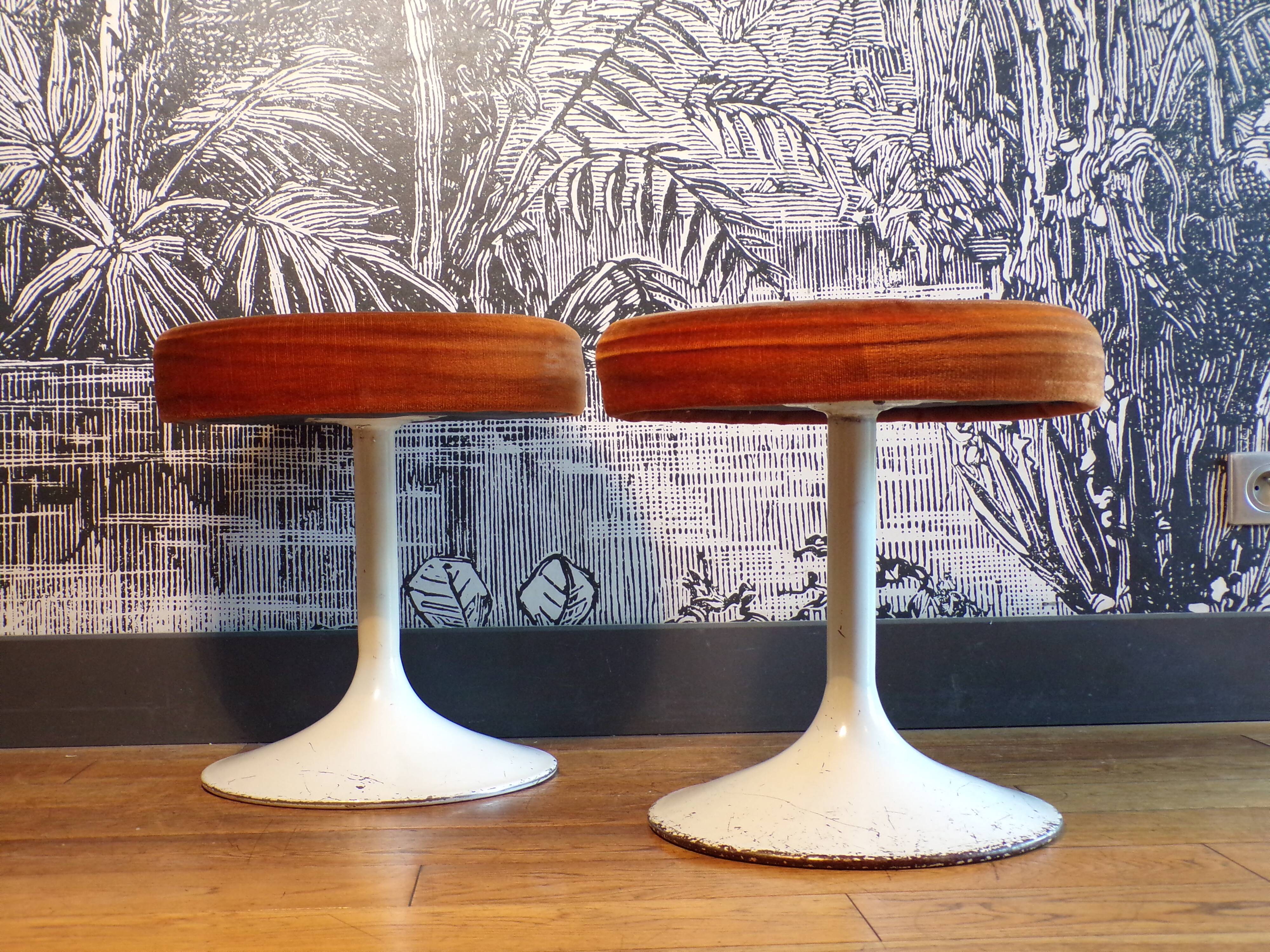 Pair of 1970s tulip stools in velvet