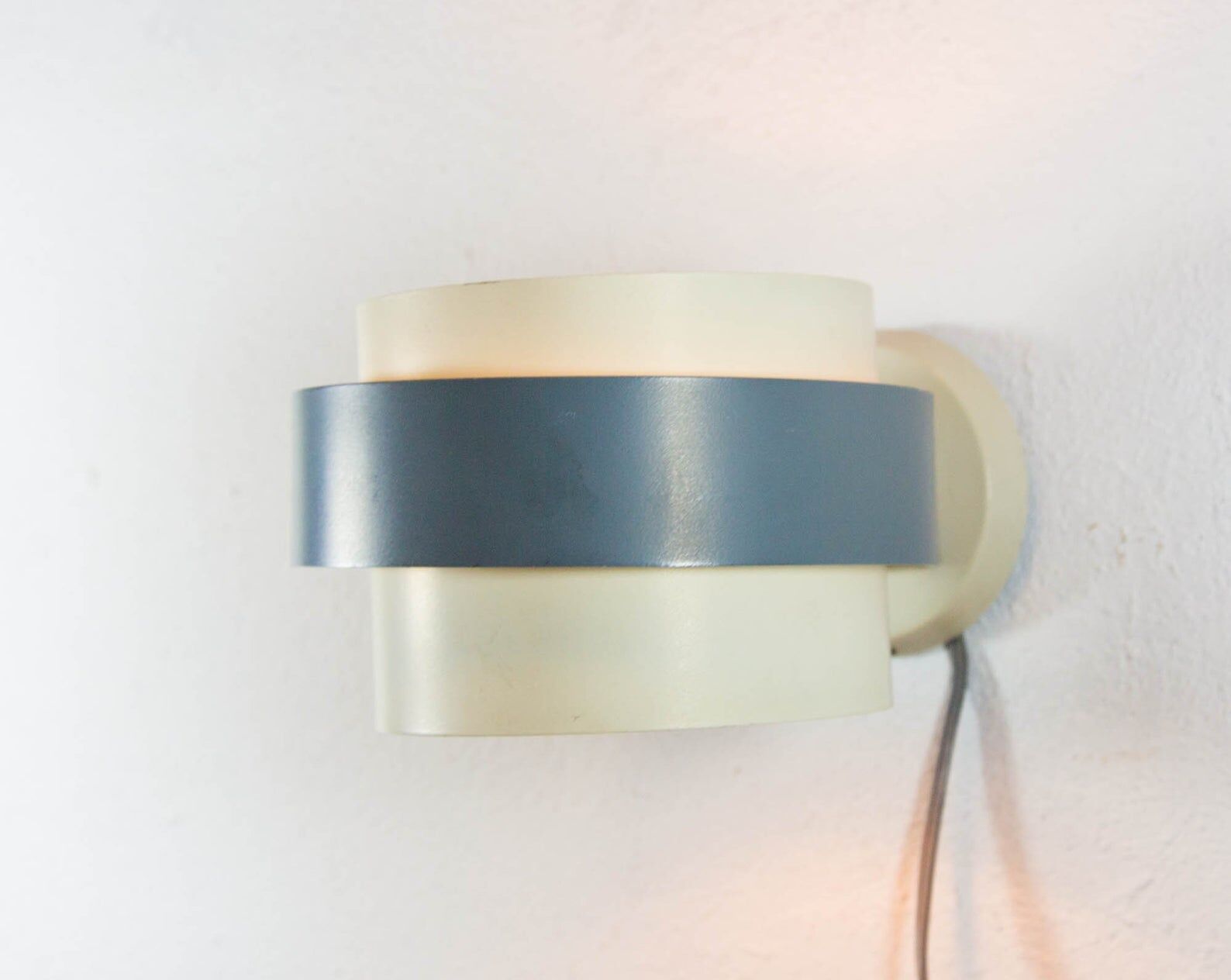 Vintage NX25 model wall apply from the 1950s