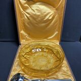Cut crystal compotier with his spoon in a box
