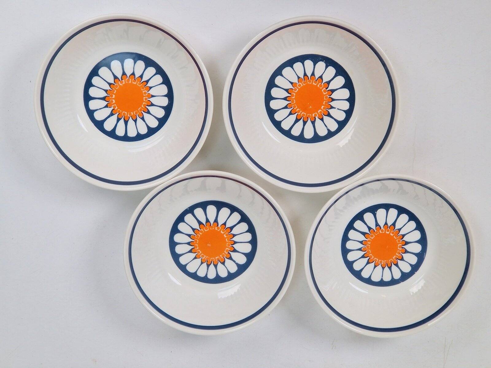 Daisy Turi Tableware from Figgjo Flint, Norway, 1960s, Set of 24