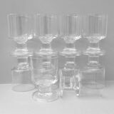 10 verres à vin en cristal