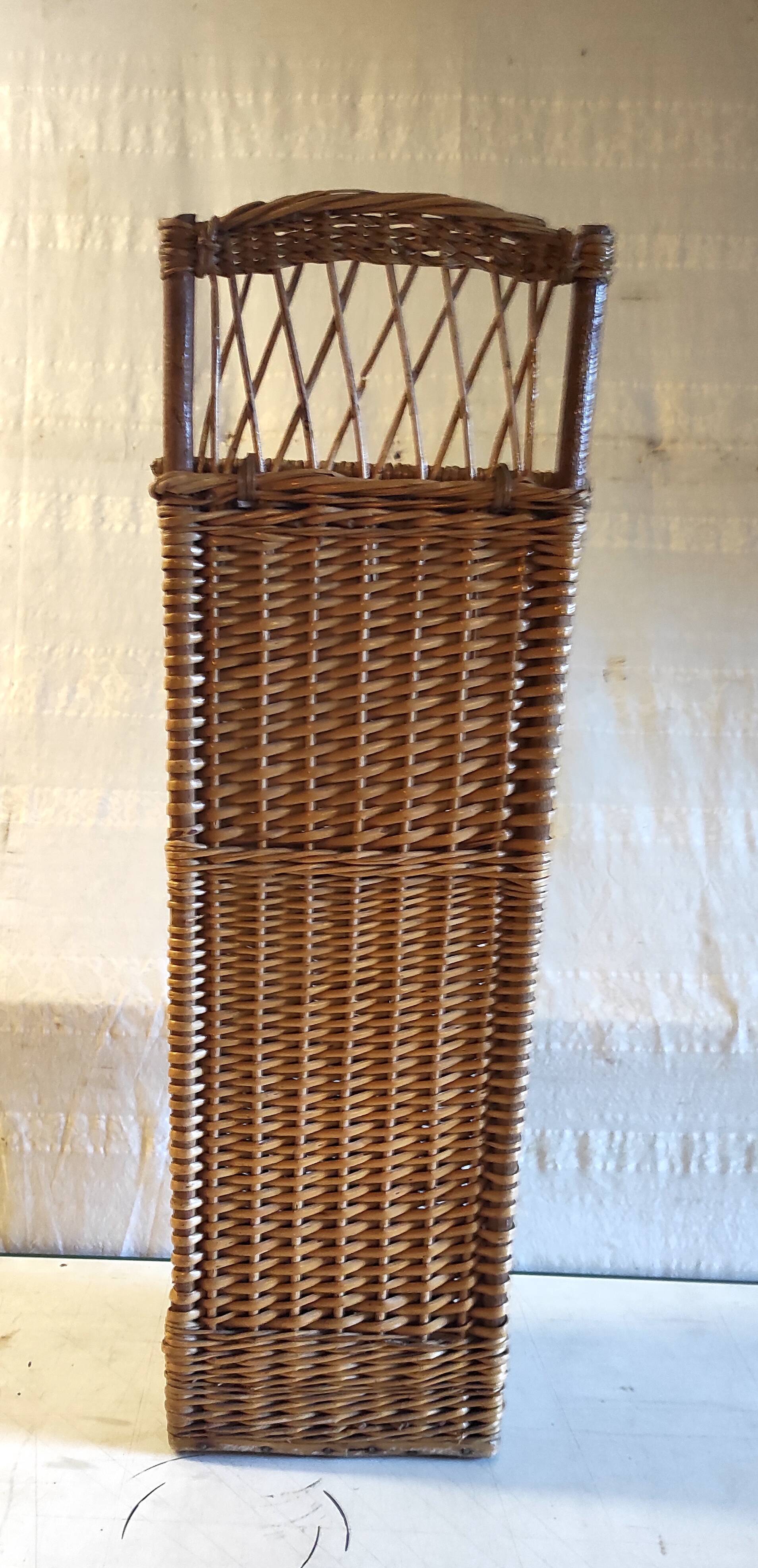 Wicker bread bin - mid-20th century