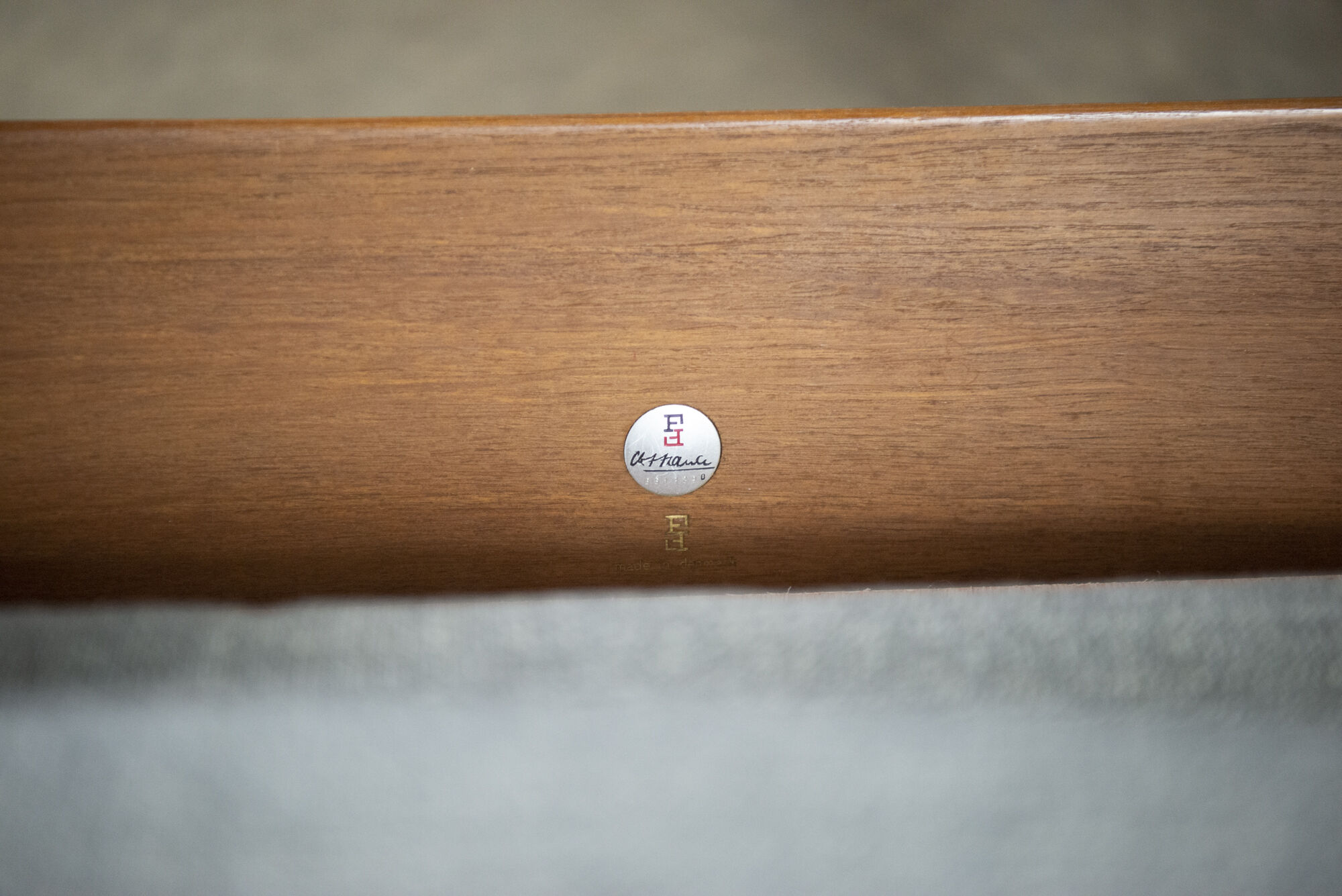 Rocking chair Olé Wanscher