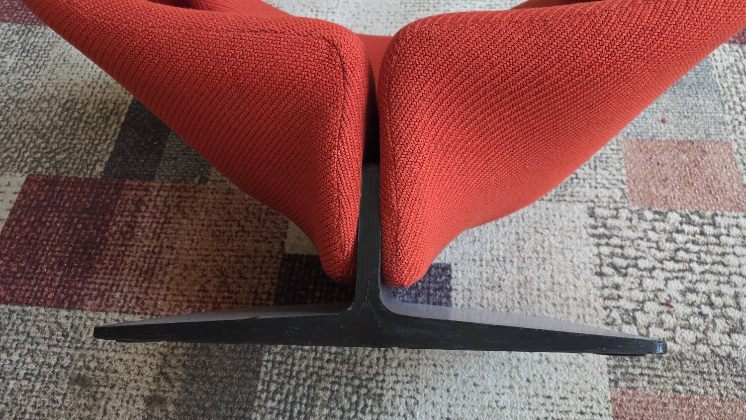 Ribbon Chair by Pierre Paulin Artifort