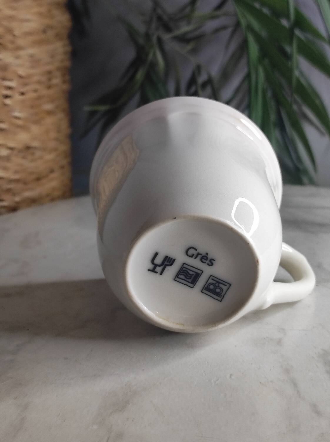 Stoneware mug