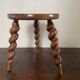 Tabouret tripode