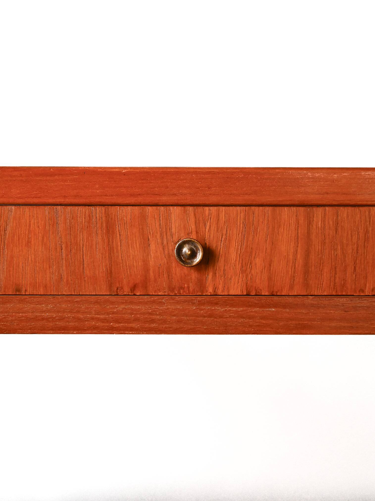 Entryway console with drawers