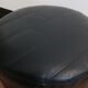 Pouf rétro en cuir noir