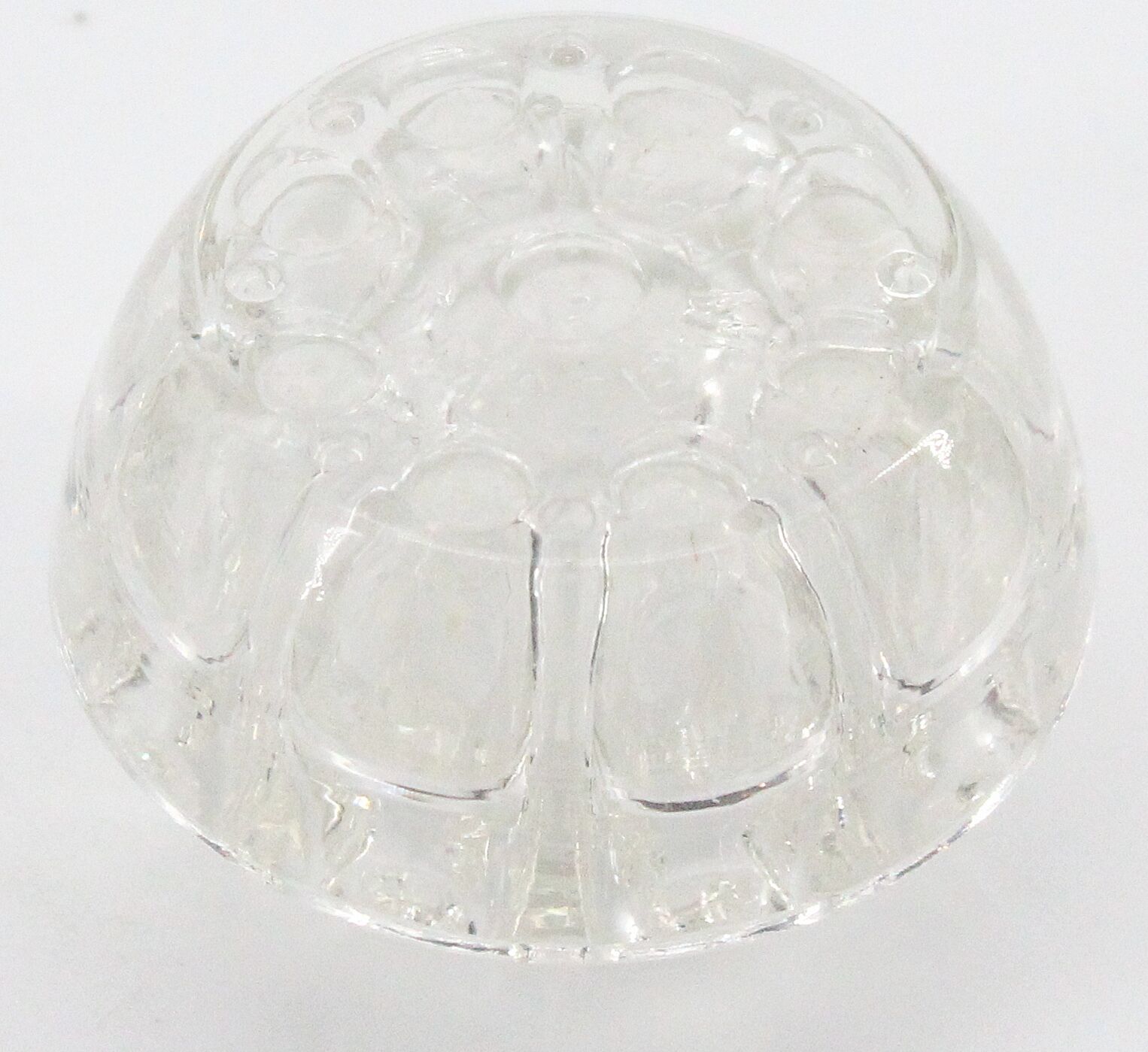 Pique old glass flowers