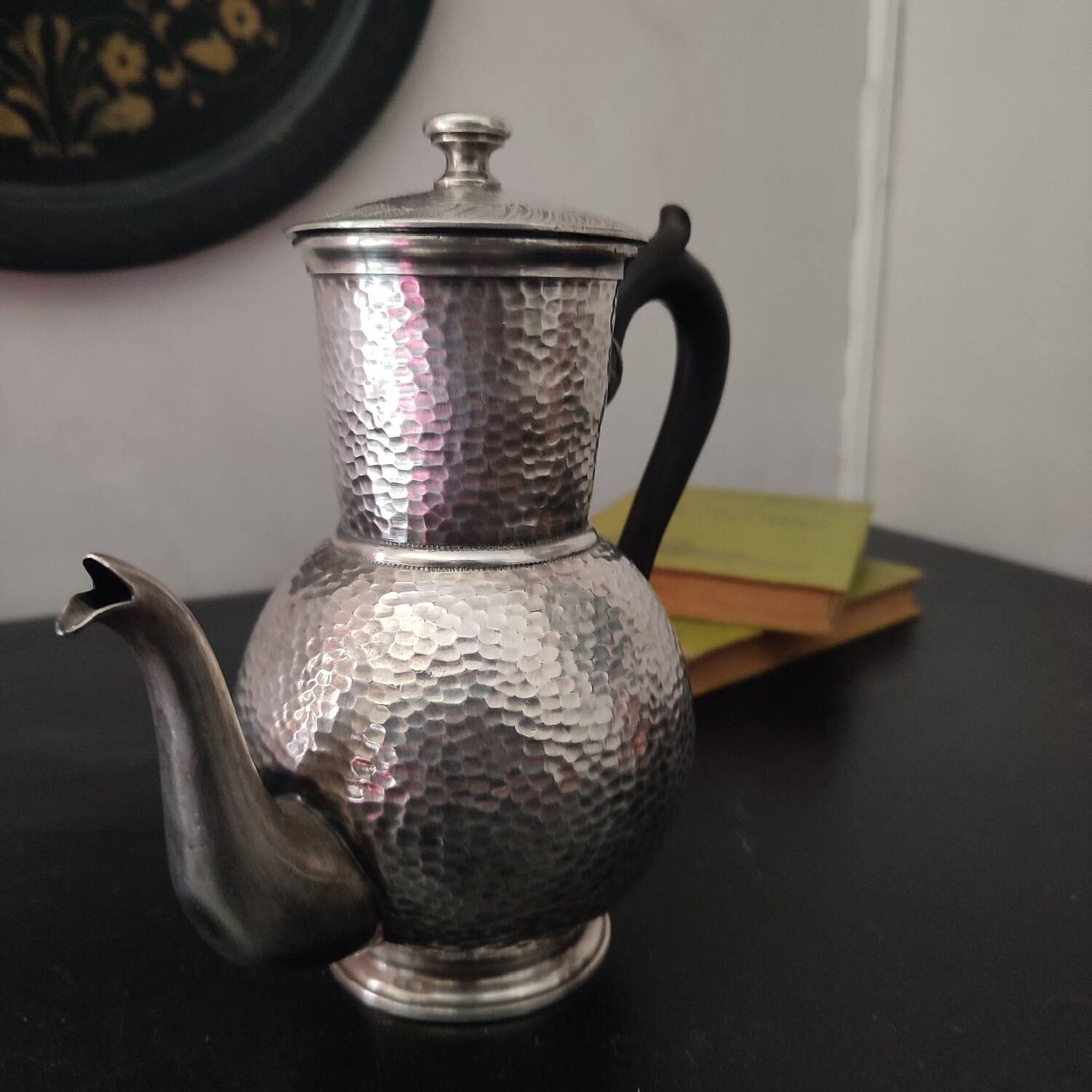 Antique english pewter hammered sheffield a la reine teapot hammered metal