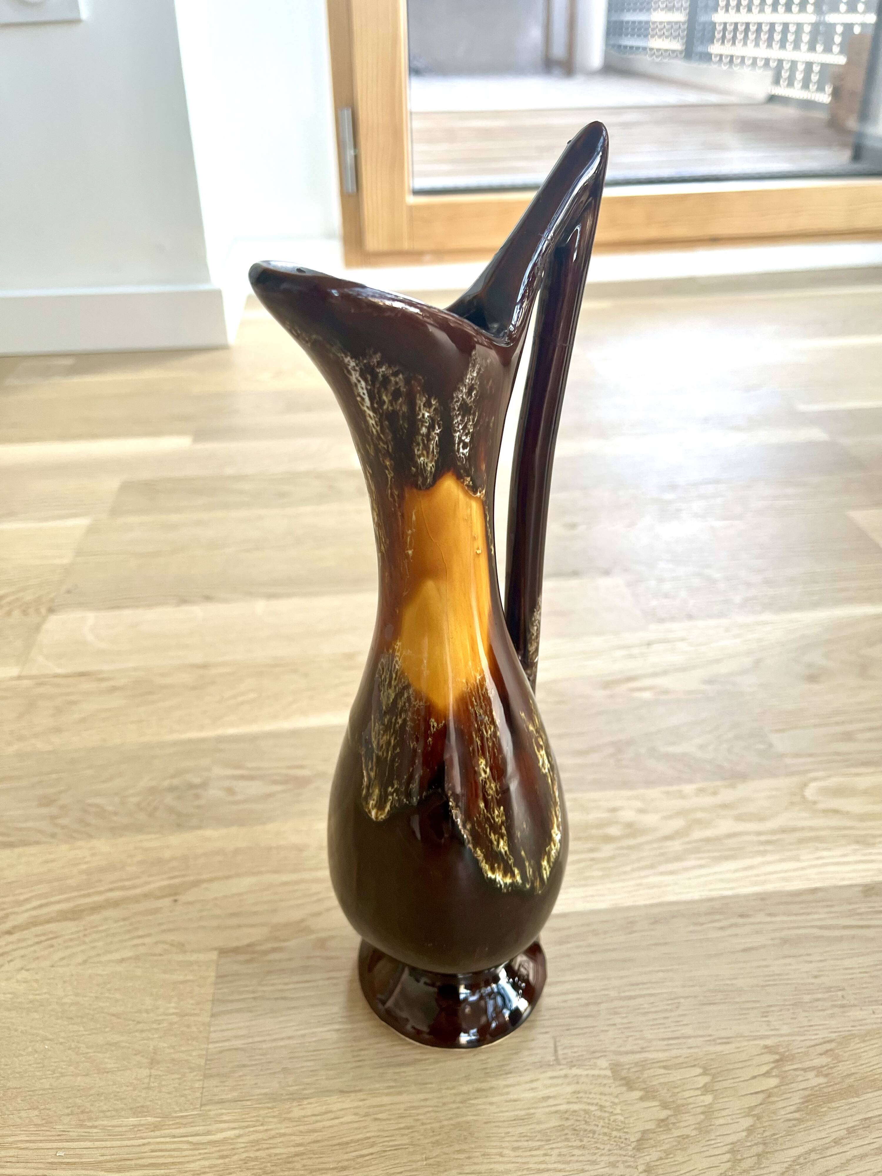 Vase - pichet en céramique de Vallauris