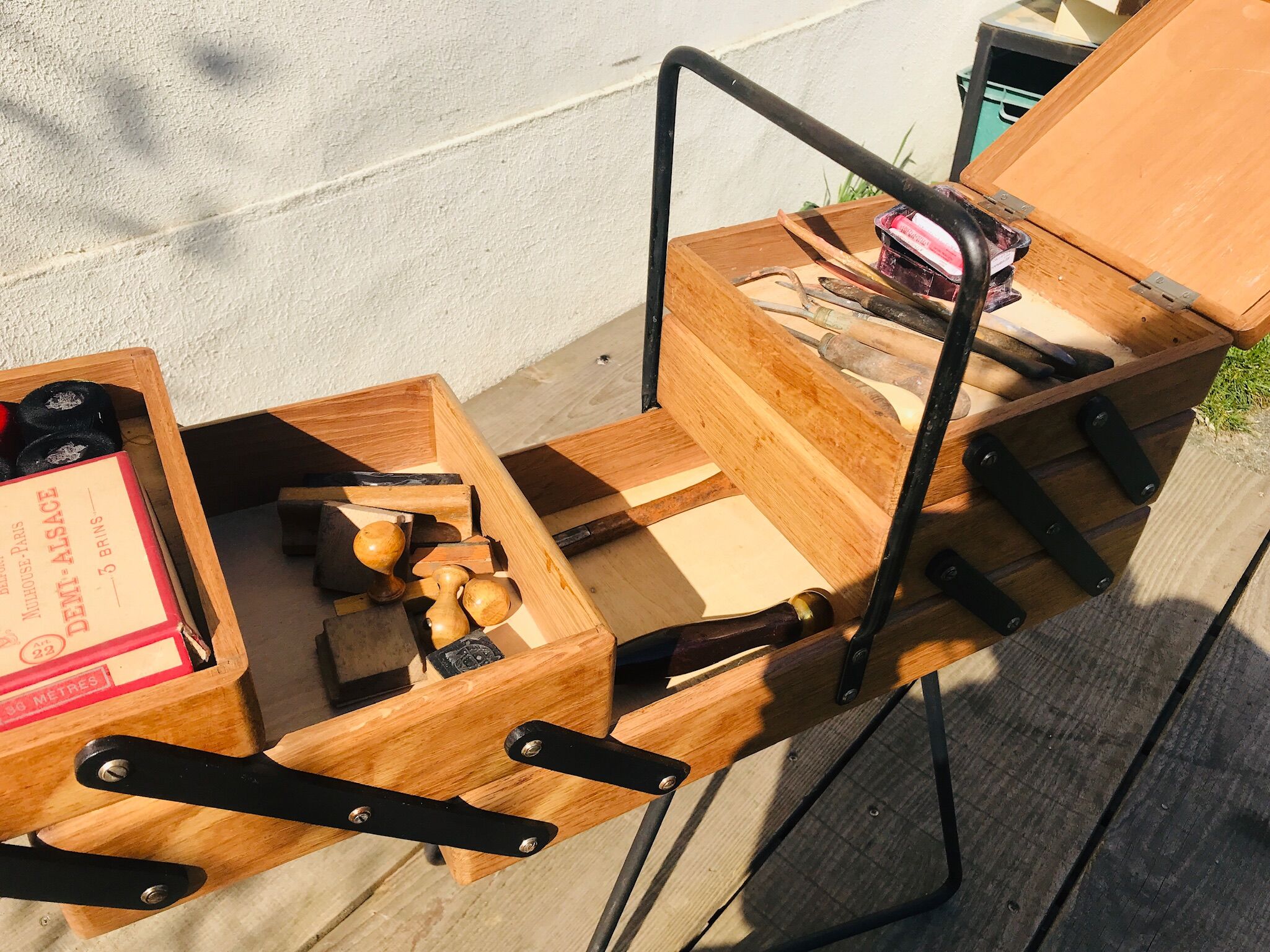 Vintage sewing basket 60