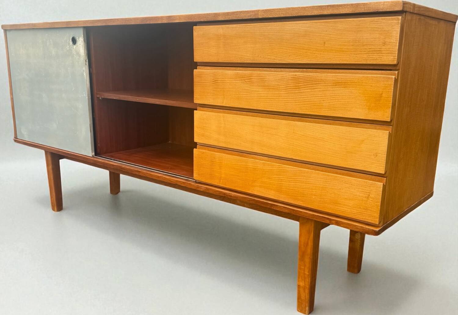 Enfilade design vintage Pierre Guariche 1955