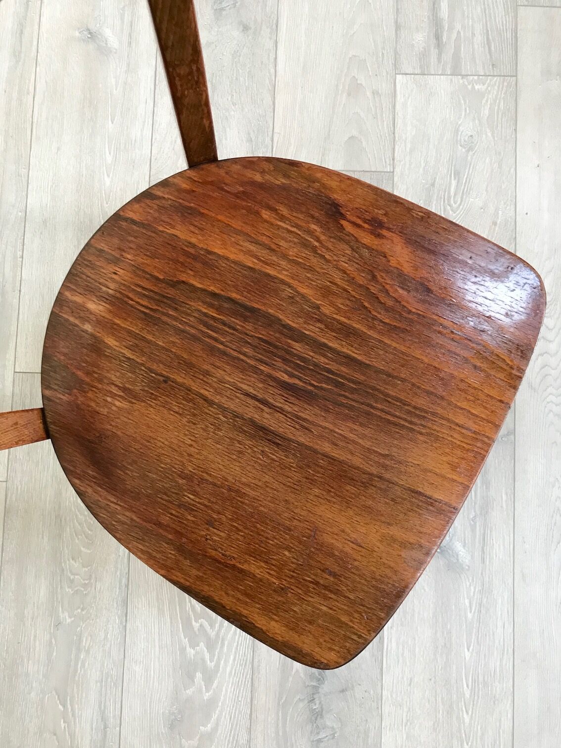 Lot of 16 bistro chairs