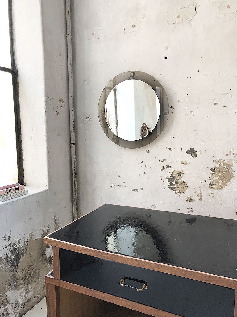 Smoked round design mirror Veca Italy