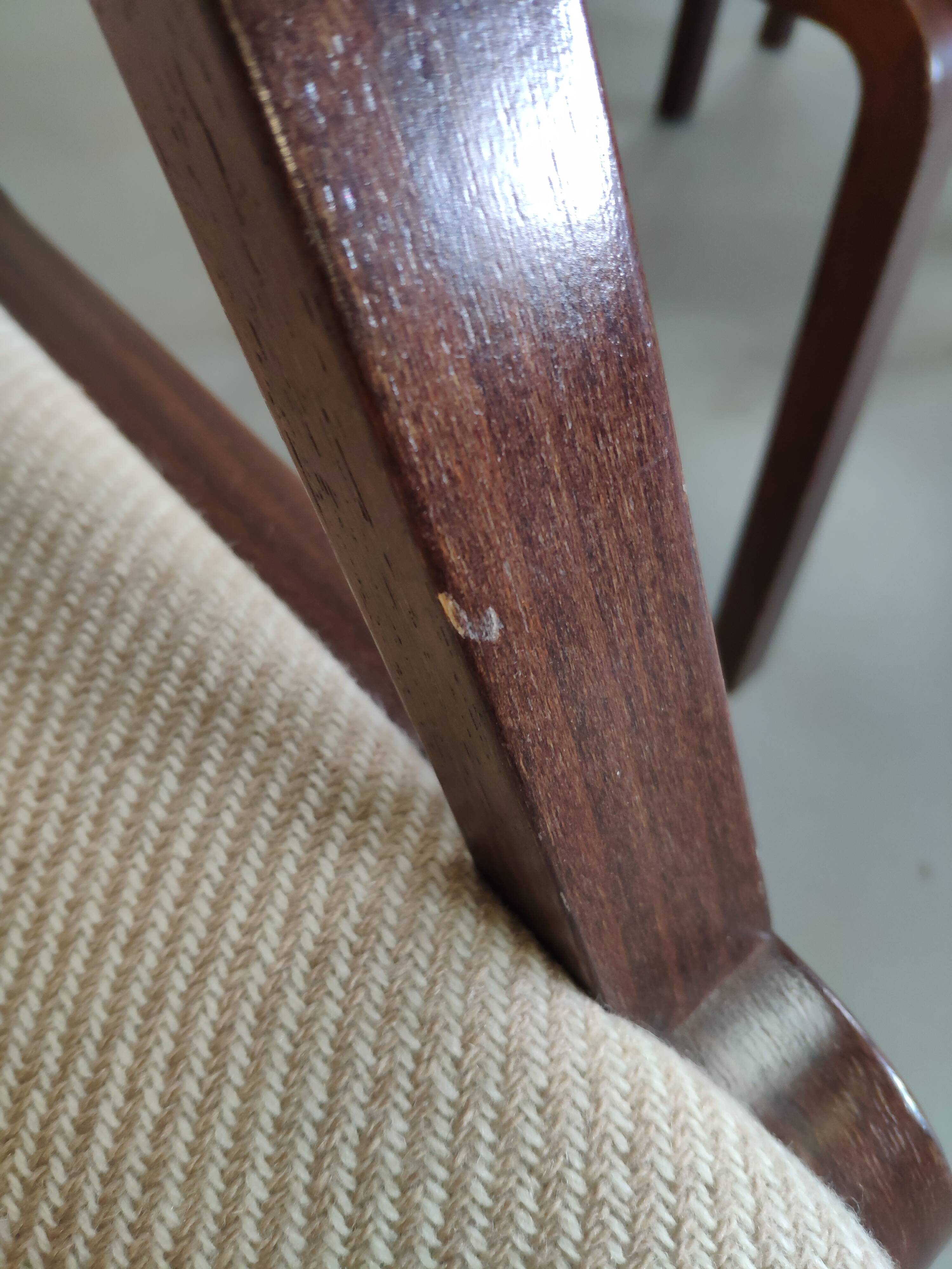 4 wooden and fabric chairs
