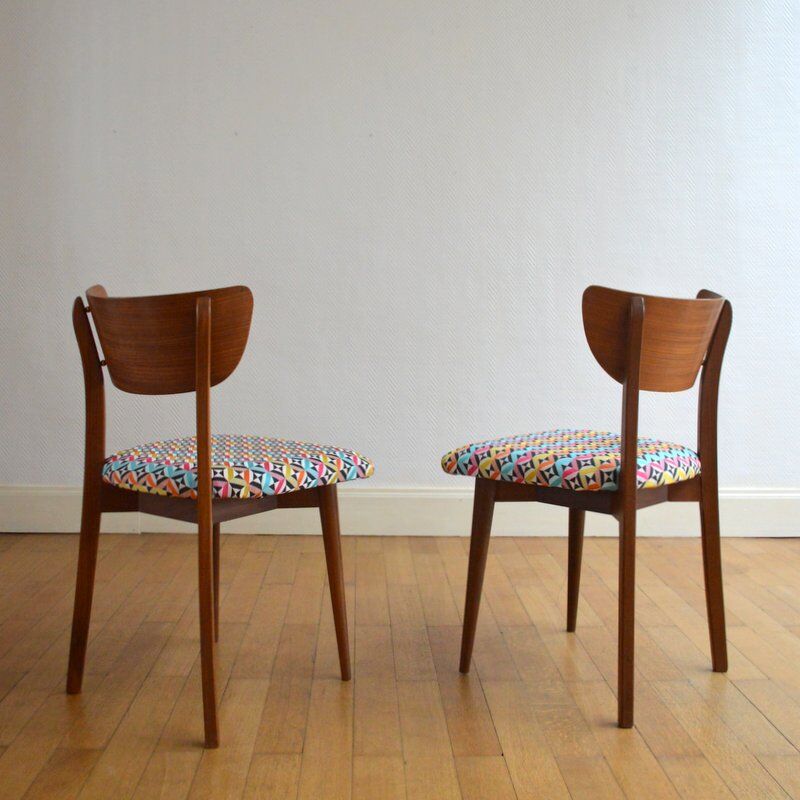 Pair of chairs 50
