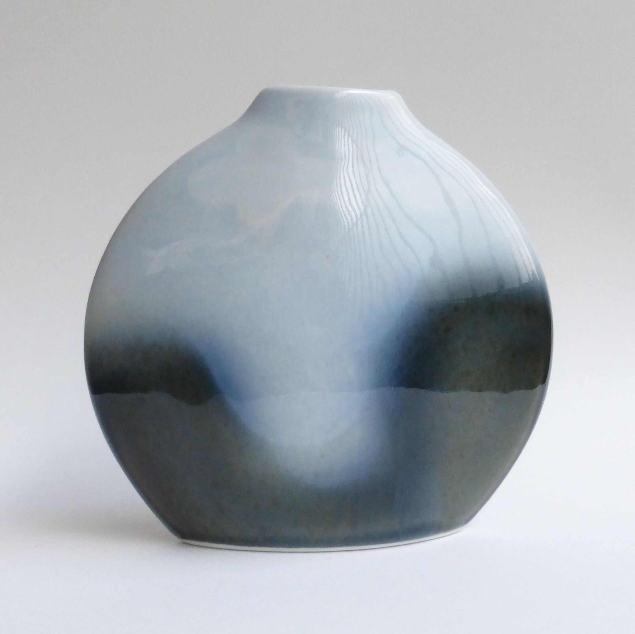 Virebent Porcelain Lenticular Vase 1970's-80's