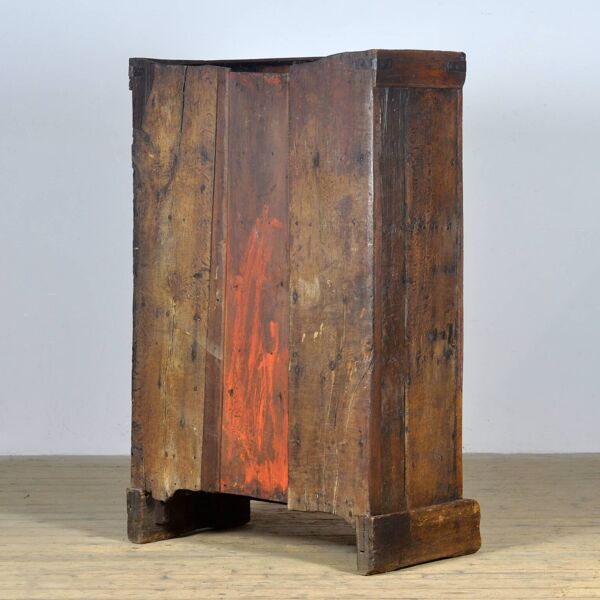 Armoire de rangement en chêne basque, XVIIe siècle