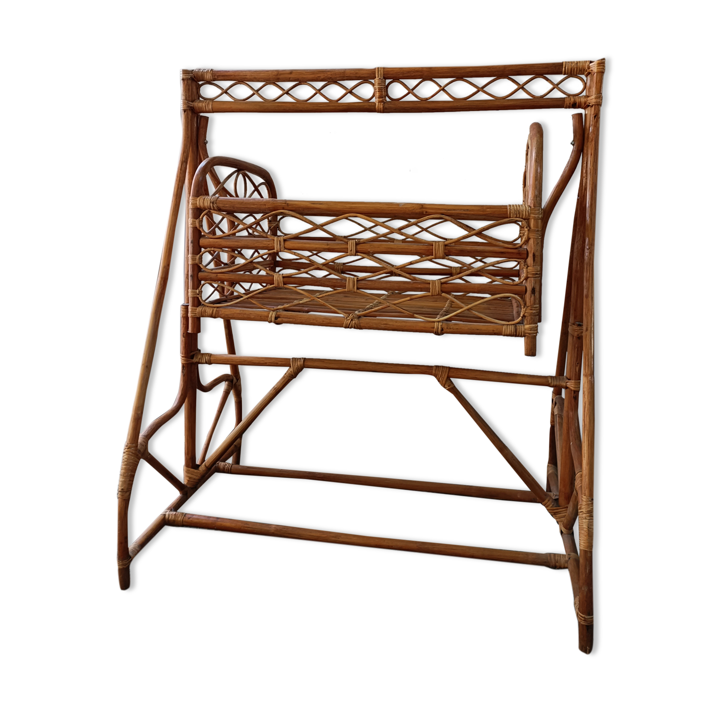 Rattan swing cradle