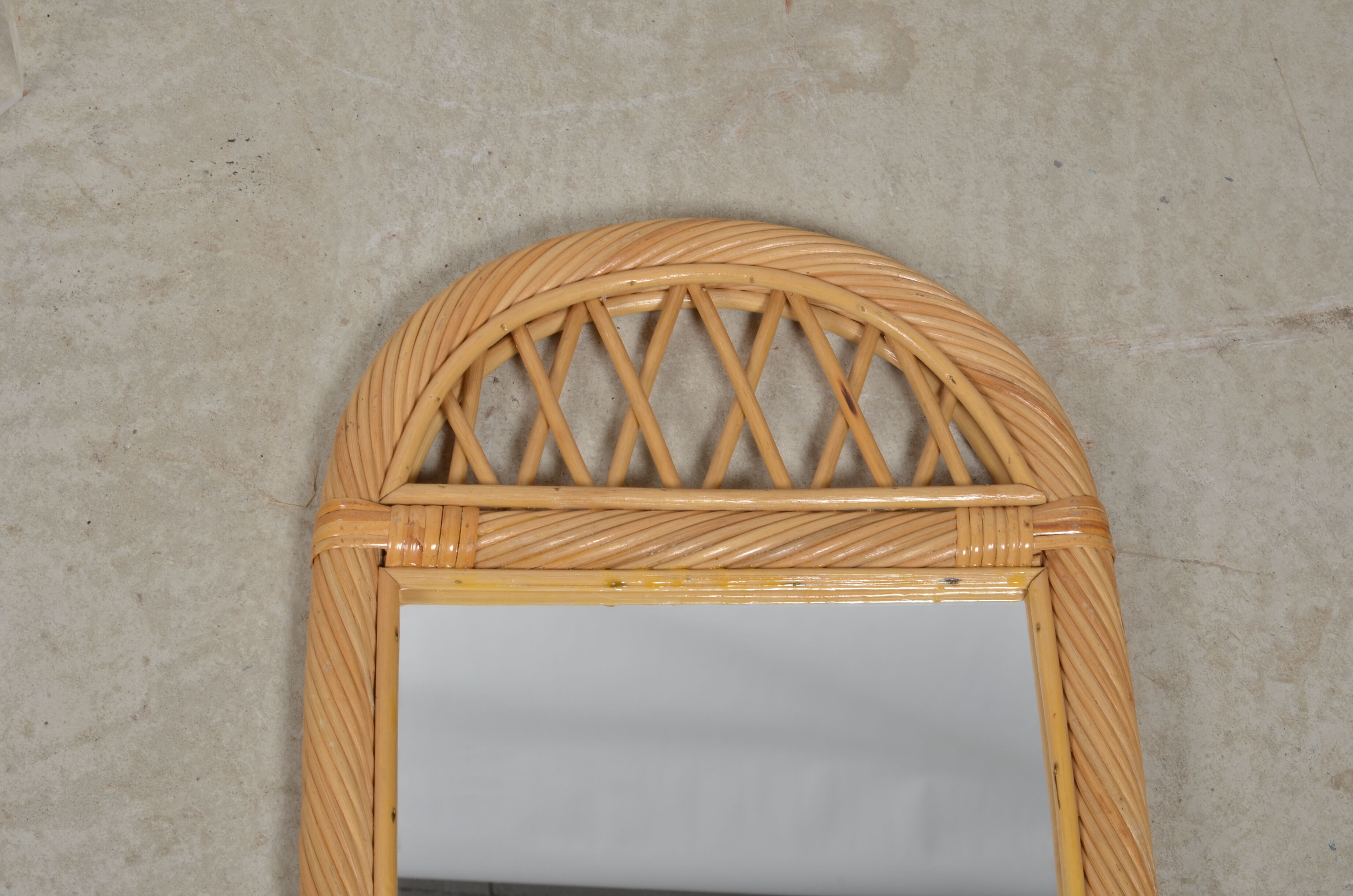Rattan mirror 54 X 37 cm