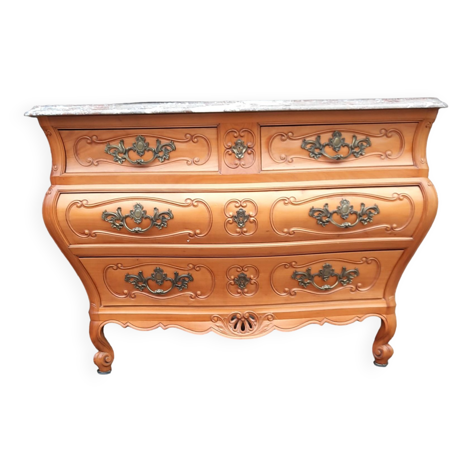 Important Louis XV chest of drawers