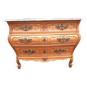 Important Louis XV chest of drawers