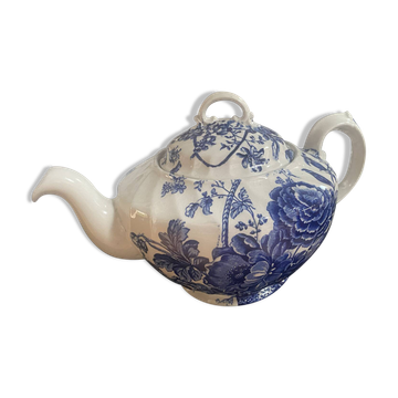Teapot in Royal Crownford Burleigh ironstone.