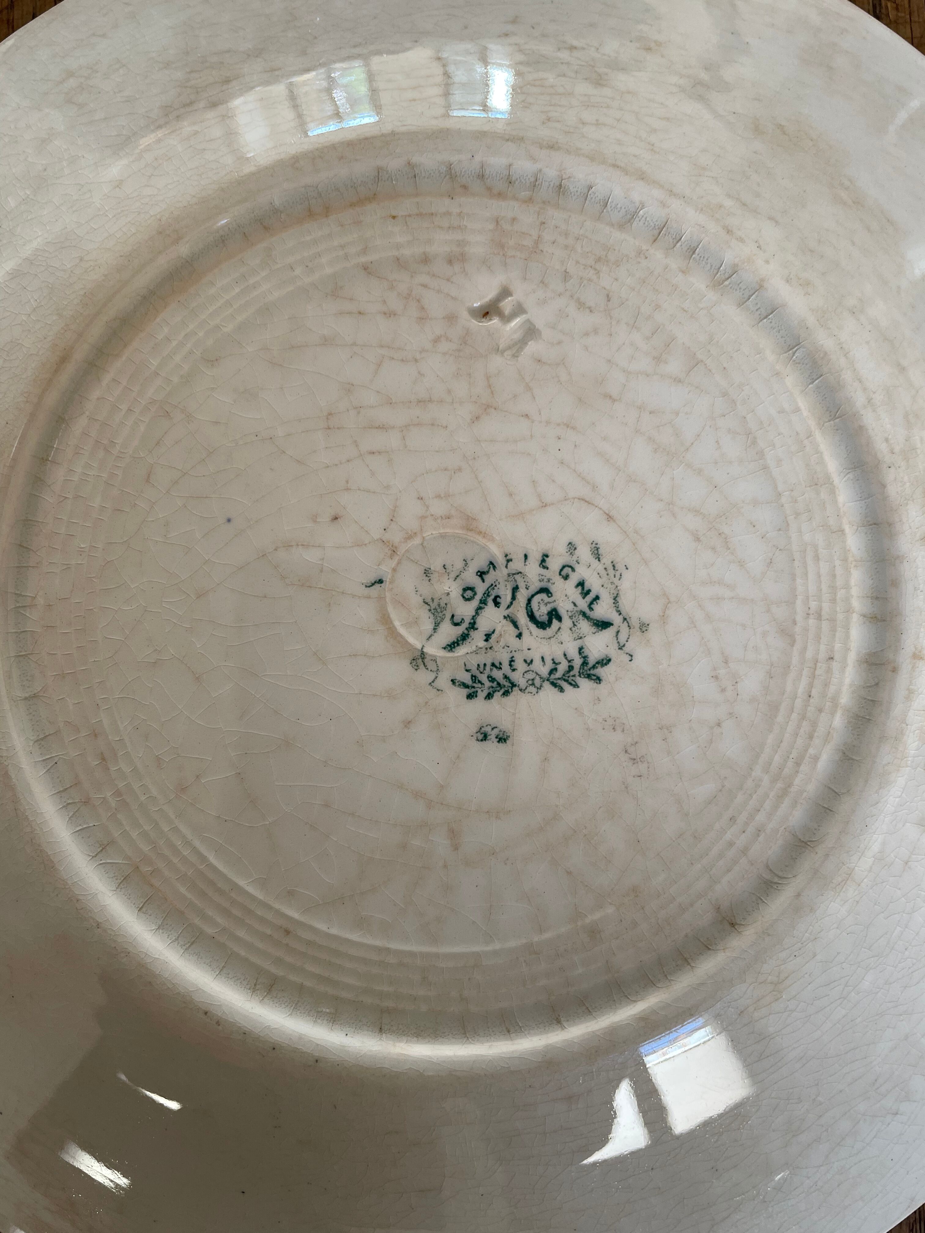 Set of 8dessert plates mismatched Iron Earth XIXth