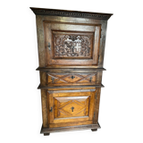 Homme debout ancien