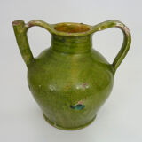 Orjol water pitcher pottery in green glazed terracotta. Pyrenees XIXth