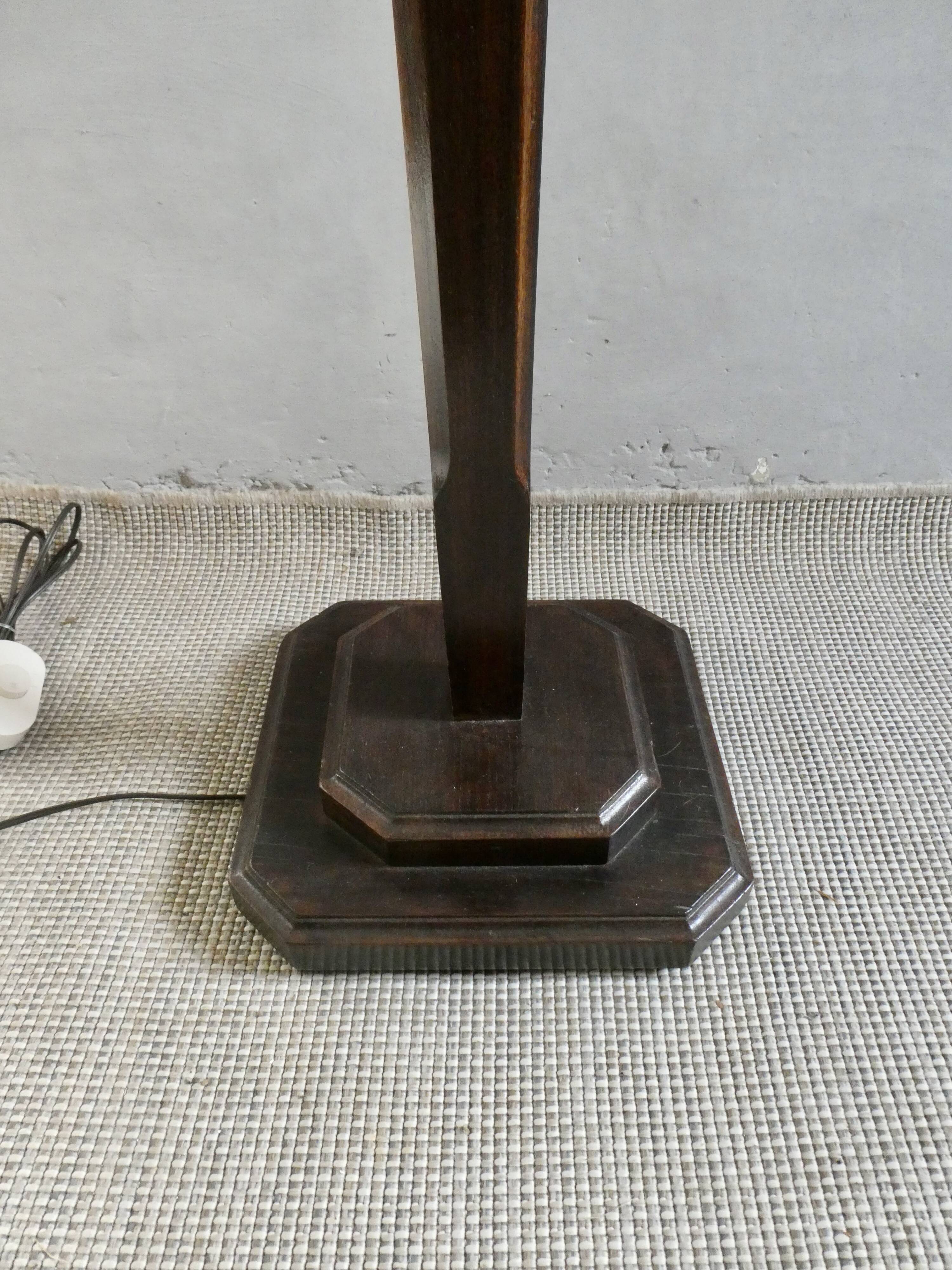 Lampadaire Art Deco en chêne