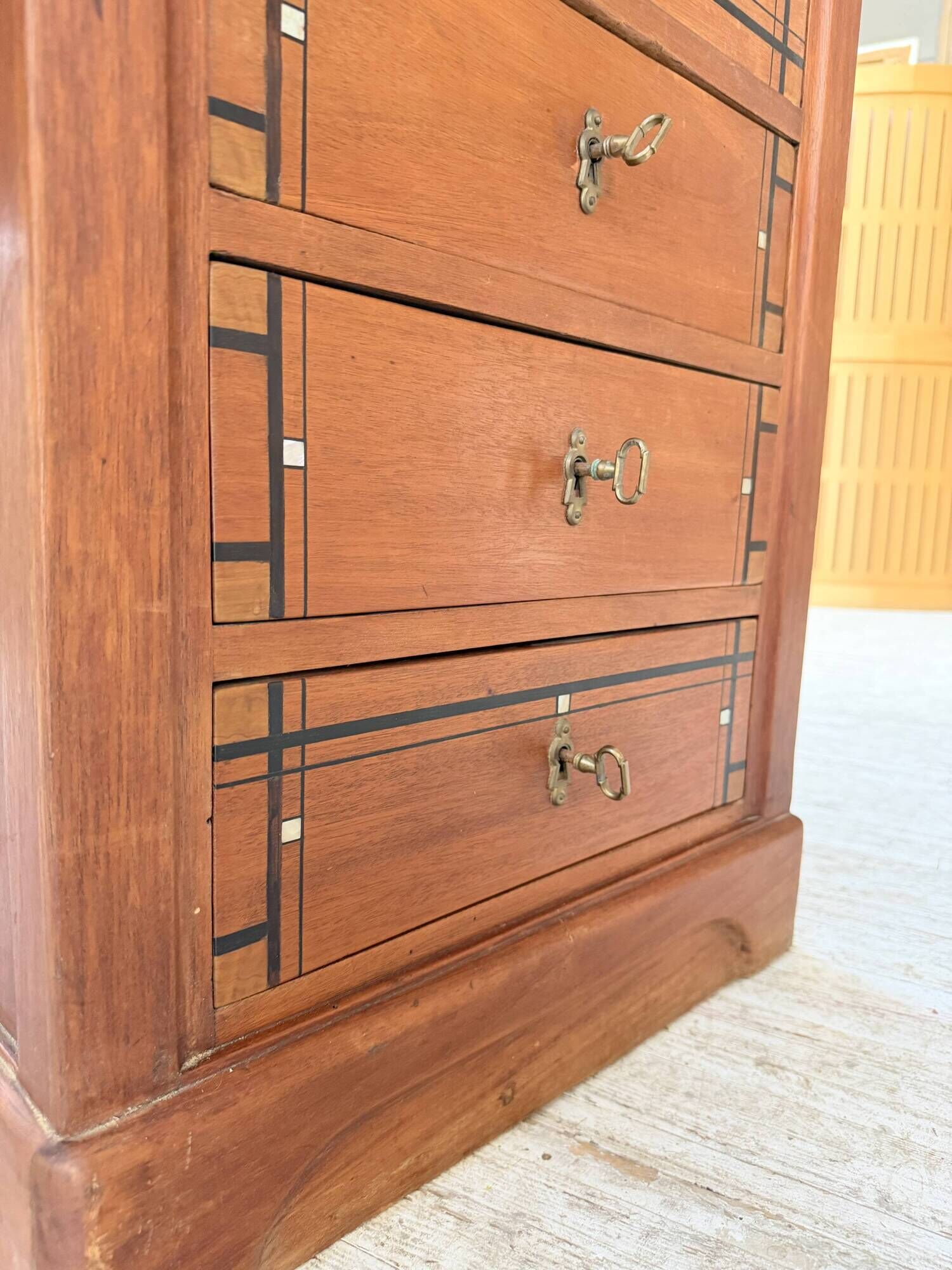 Double-sided walnut counter desk 1900