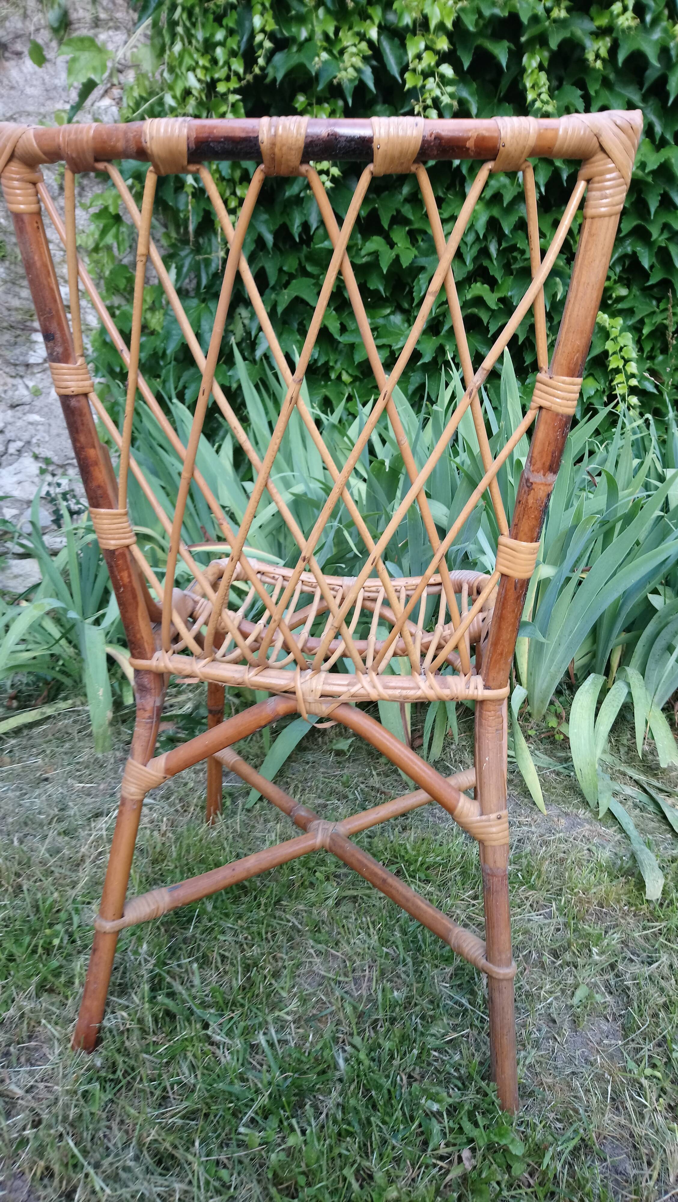 Chaise en rotin vintage des années 60