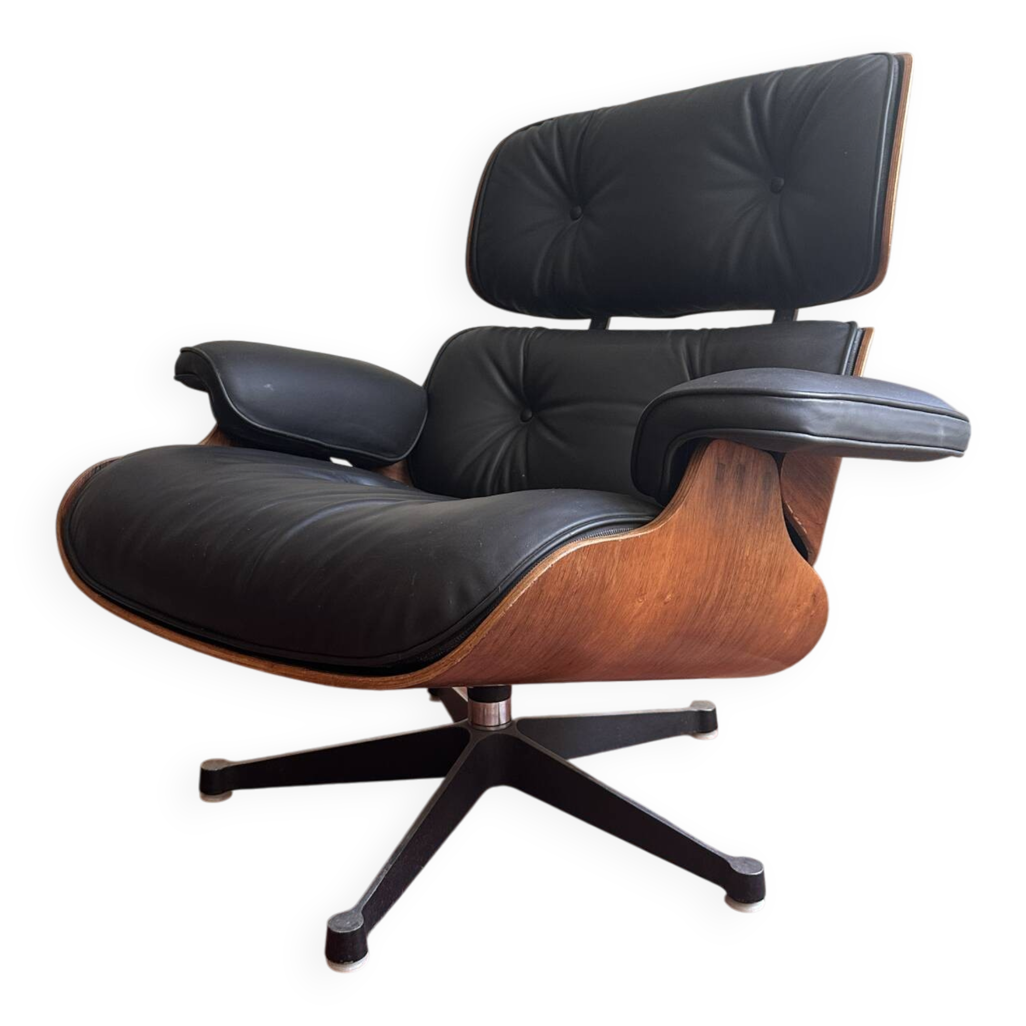 Eames Lounge Chair Mobilier International edition