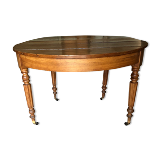 Oval table