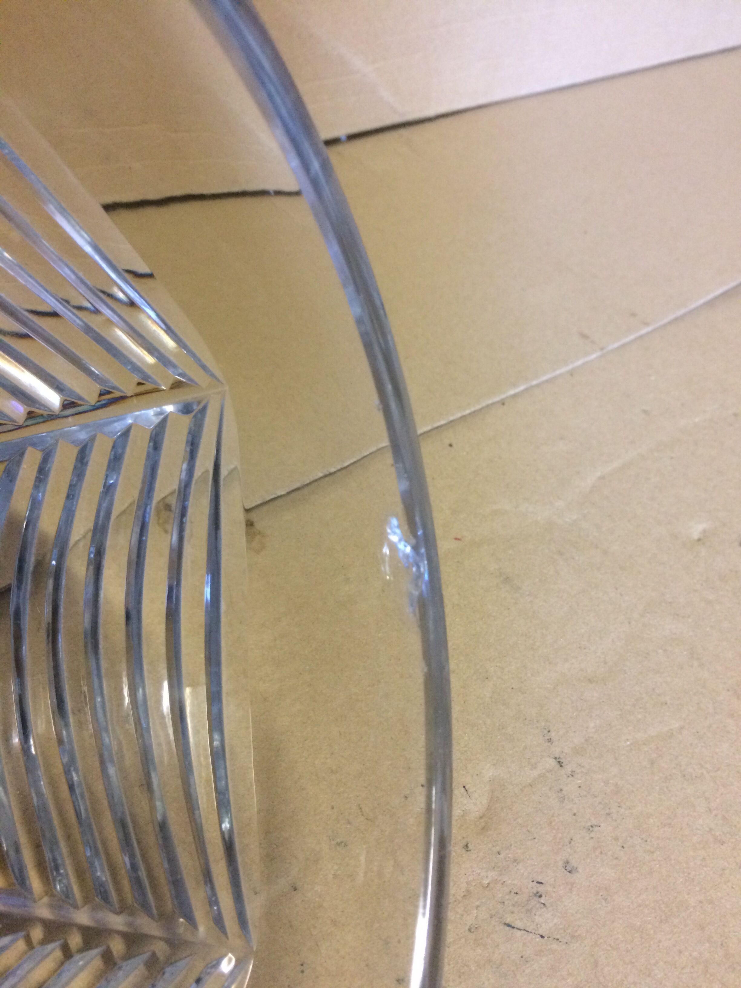 Large Art Deco vase in Baccarat crystal