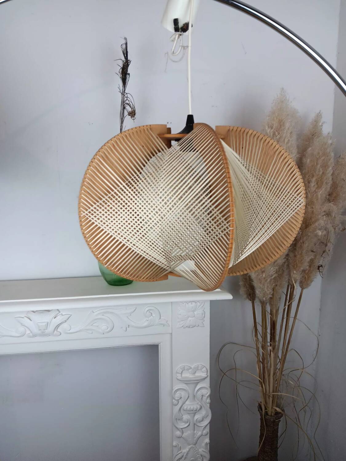 Vintage wood and wicker suspension design