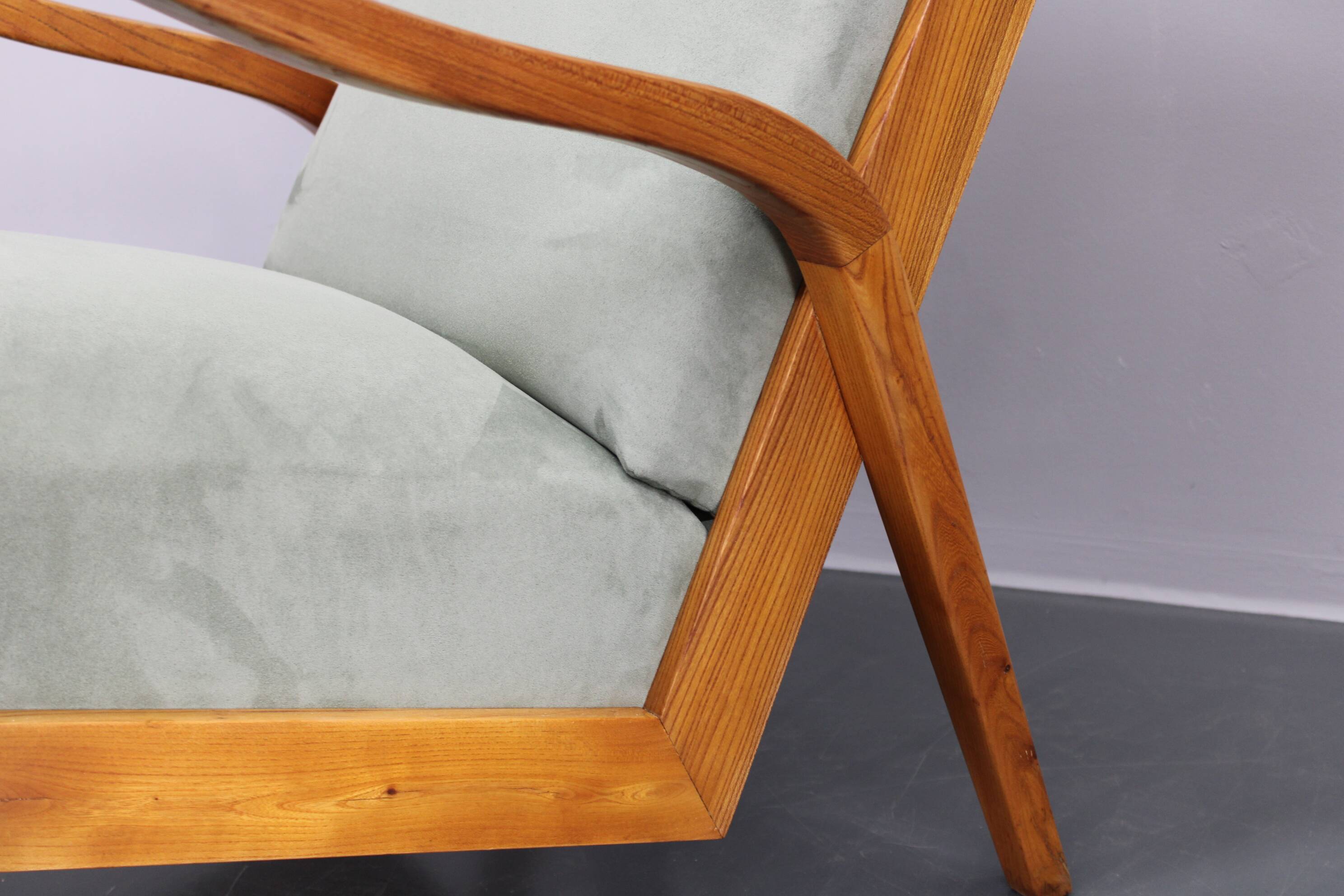 1960s Kozelka and Kropacek Restored Pair of Oak Armchairs, Rare Model