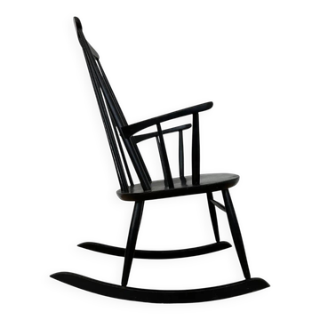 Chaise berçante de style mid-century conçue par Ilmari Tapiovaara, Finlande, années 1960.